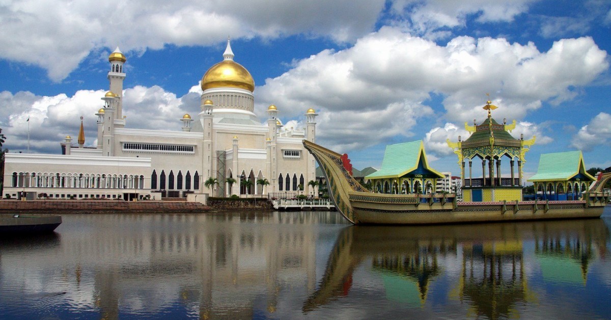 10 Facts About Brunei Outlook