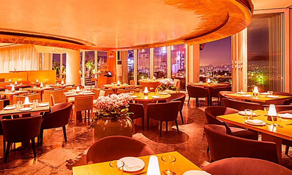 In Singapore the most expensive dinner in the world is to be organized