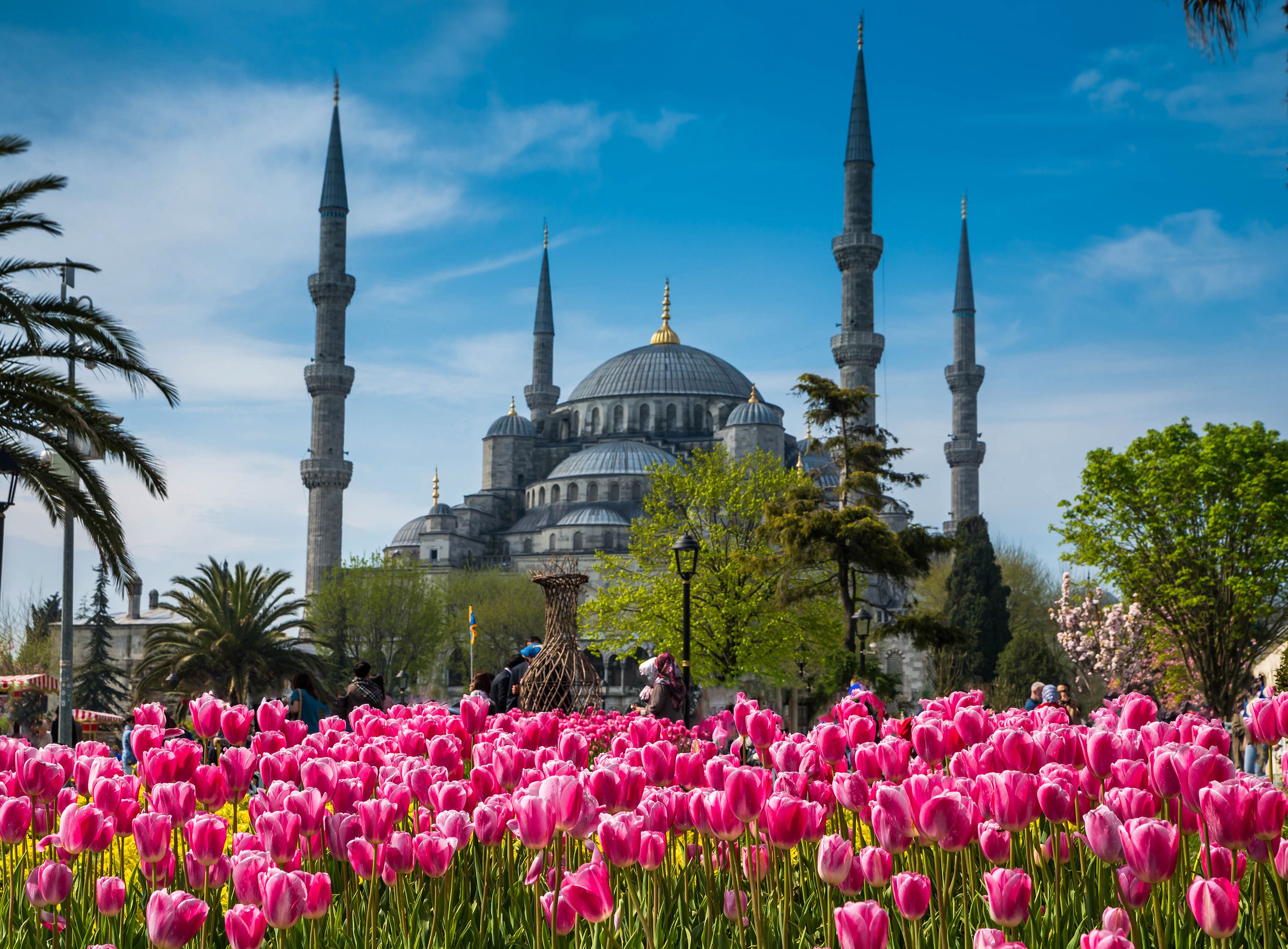 Blue_Mosque_Istanbul_2.jpg