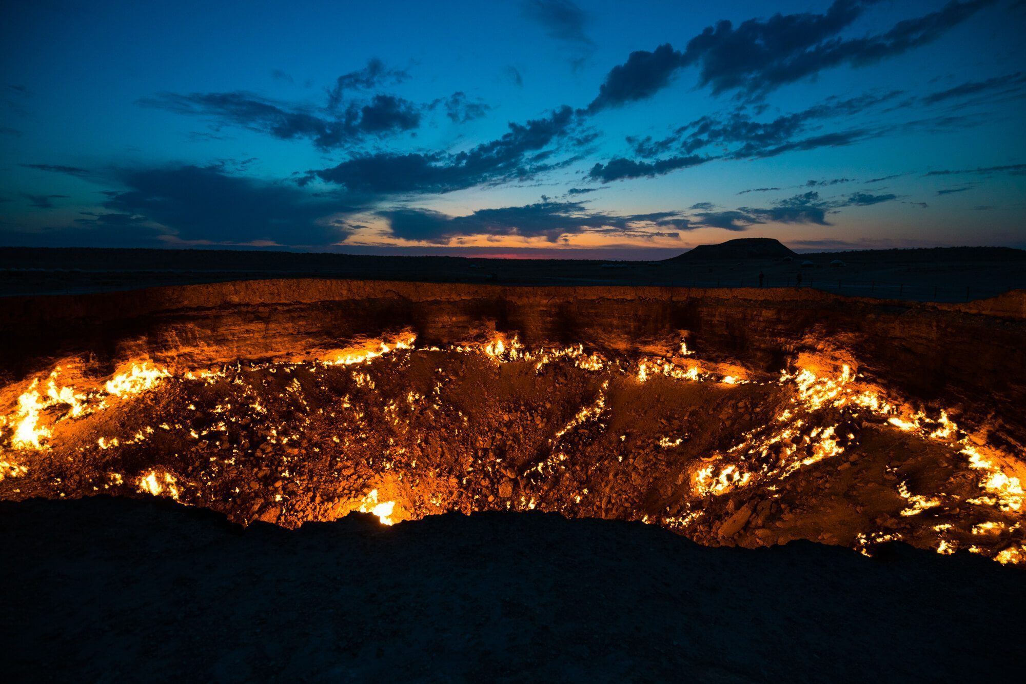 Turkmenistan-Darvaza-Crater.jpg
