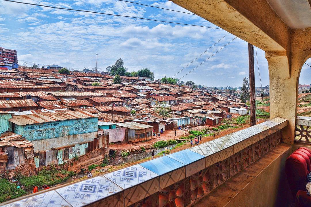 kibera___slums_of_nairobi_by_coolhandlinguist_d4texau-pre.jpg