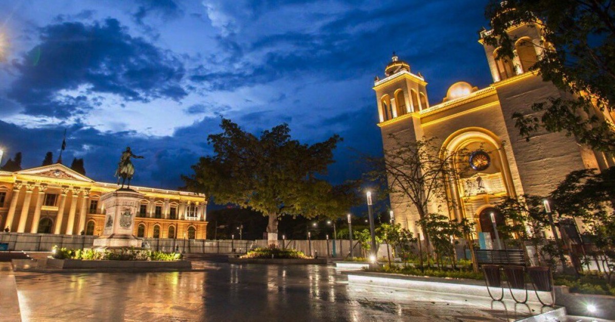 10 facts about El Salvador . | OUTLOOK