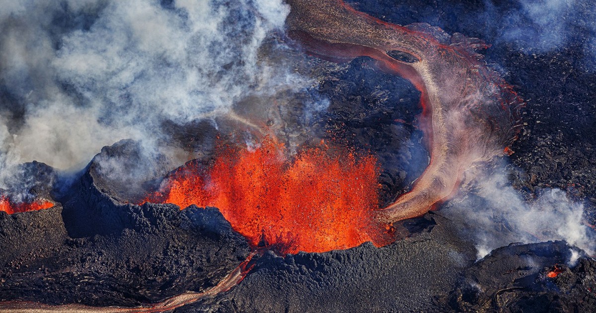 In Iceland giant lava cauldron lake is revealed . | OUTLOOK