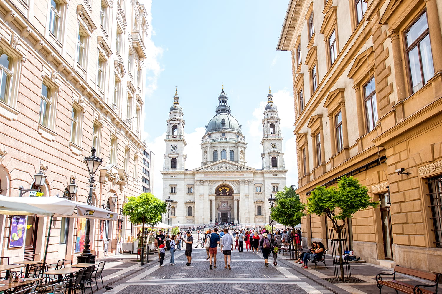 st-stephen-cathedral-budapest-hungary-shutterstock_1114264880.jpg