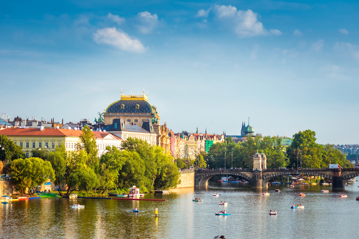 Prague-National-Theatre-along-the-river-Vltava.-Prague-Czech-Republic-18641.jpg