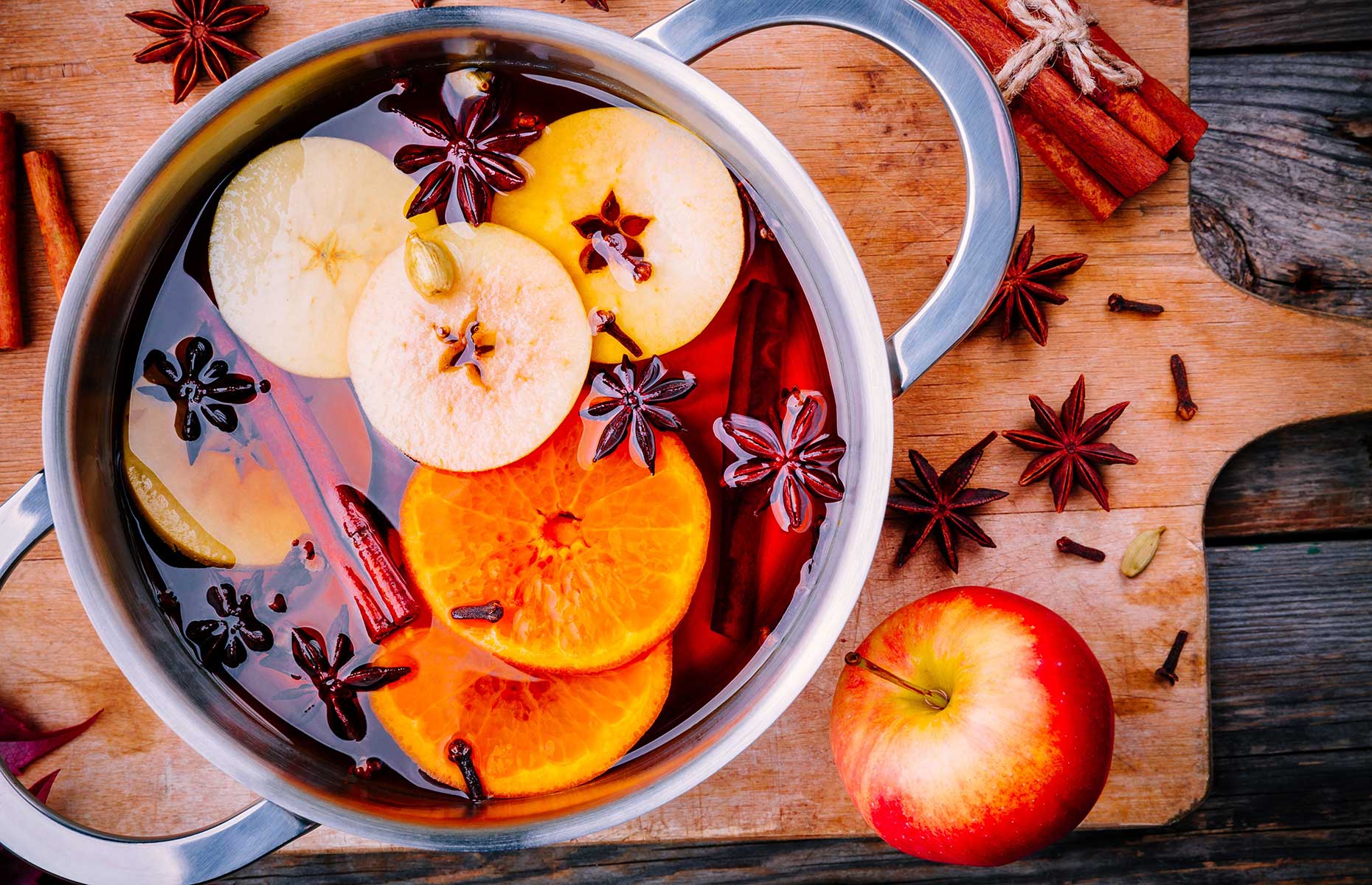 pan-mulled-wine.jpg