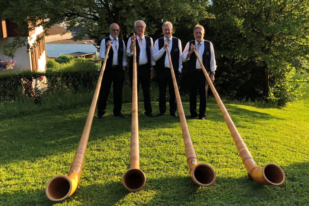 Alphorn-Quartett-2018-1024x768.jpg