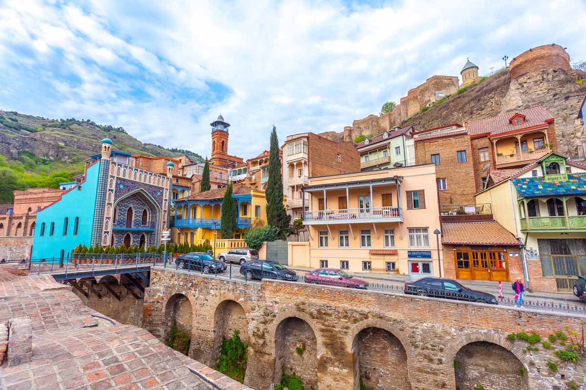 top-tourist-attractions-in-tbilisi-georgia-old-town.jpg