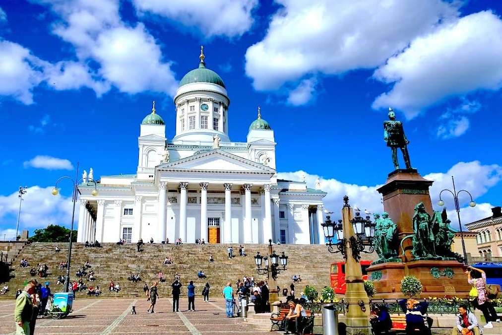 Senate-Square-Helsinki.jpg